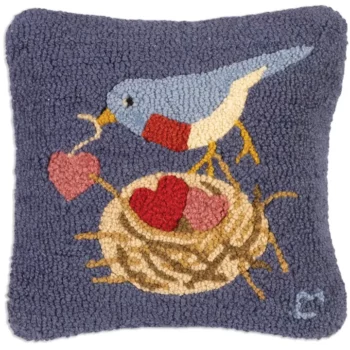 Coussin oiseau crocheté 14x14 Cœurs Emboîtés cadeau décoration intérieure
